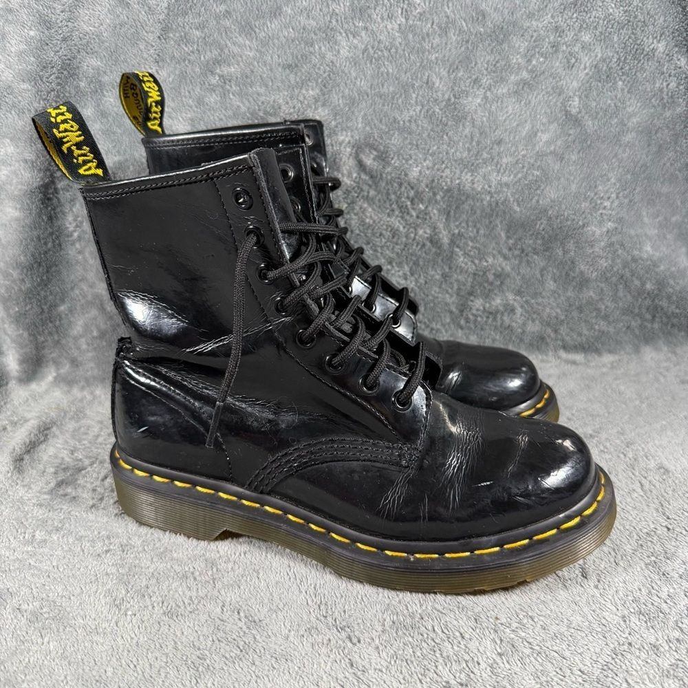 Dr. Martens 1460 Women’s 7 Lace Up 8 Eye Boots Black Patent Leather